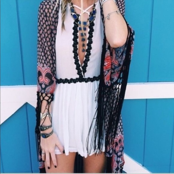 LF Indikah Romper White with Black lace trim Size Small - Picture 1 of 11